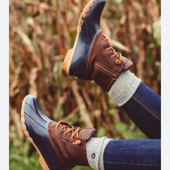 Sperry Saltwater Duck Boots - Picture 1 of 16
